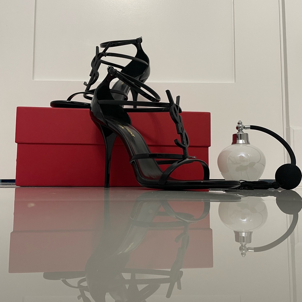 YSL Tribute Black Patent Leather Platform Heels – Size 39.5